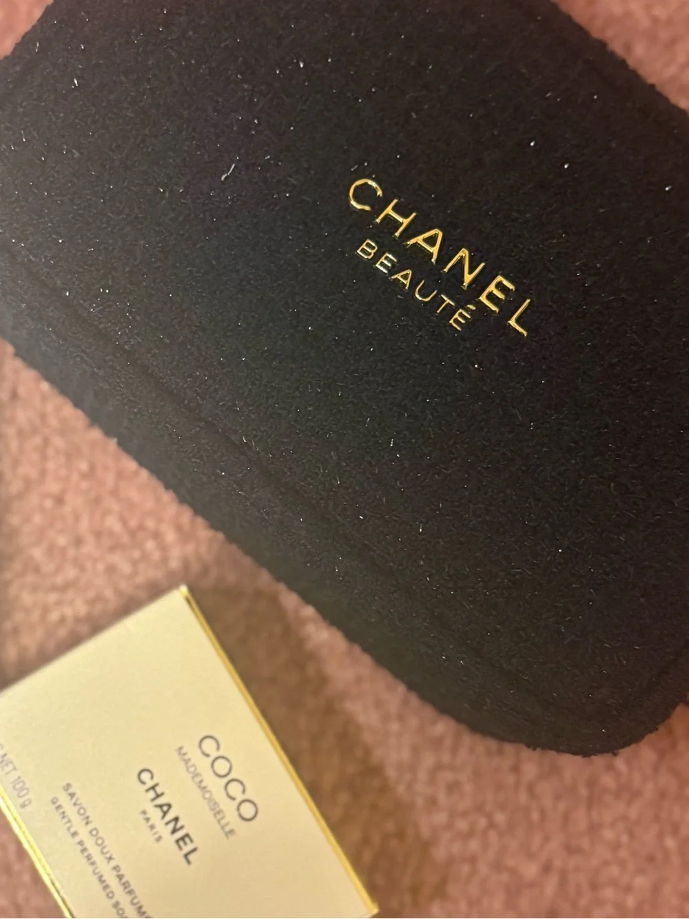 CHANEL Beauté Navy Tweed Cosmetic Pouch with Gold Logo + goodies